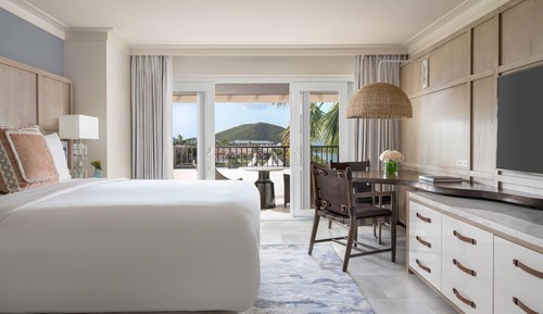 Club Room, 1 King Bed, Ocean View