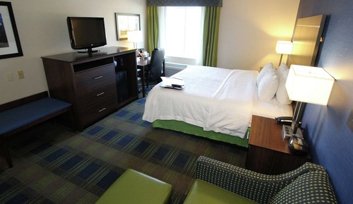 Room, 1 King Bed, Non Smoking