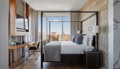 Studio Suite, 1 King Bed, Terrace