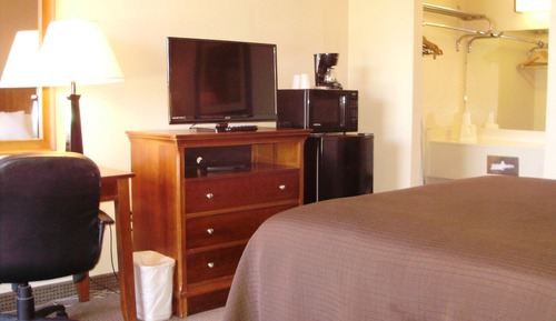 Deluxe Room, 1 Queen Bed