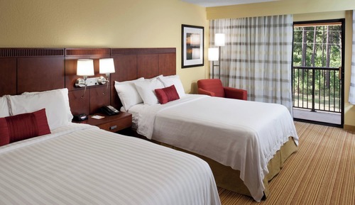 Room, 2 Queen Beds, Non Smoking (Mobility/Hearing Accessible, Tub)