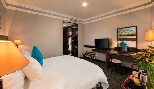 Superior Room, 1 Double Bed, City View