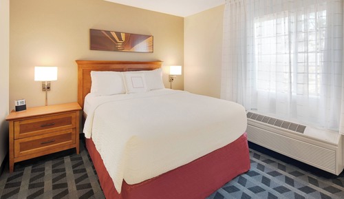 Studio, 1 Queen Bed with Sofa bed, Non Smoking
