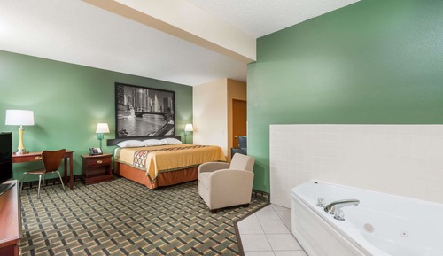 Studio Suite, 1 King Bed, Non Smoking