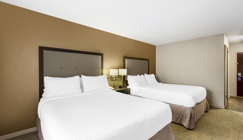 Room, 2 Queen Beds, Accessible, Non Smoking