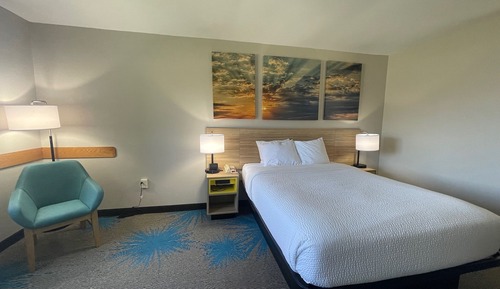 Room, 1 Queen Bed, Accessible