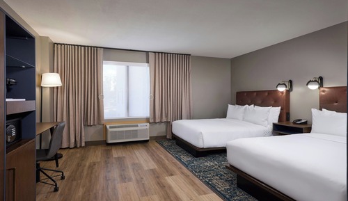 Standard Room, 2 Queen Beds (Hearing Accessible)