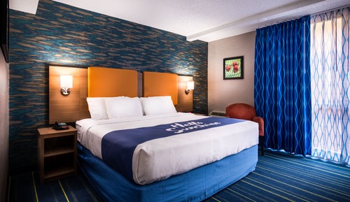 Room, 1 King Bed, Non Smoking