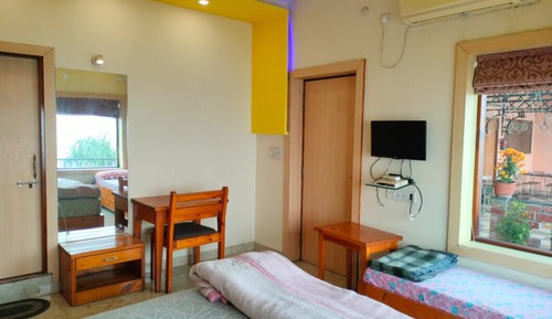 Panoramic Triple Room