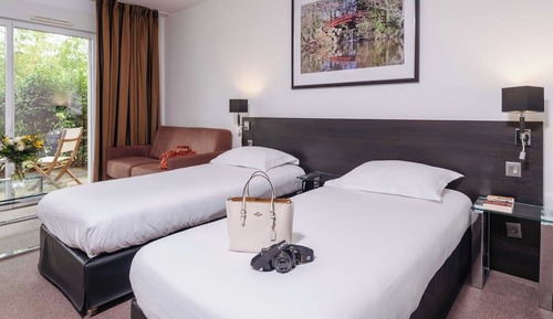 Classic Studio, 2 Twin Beds