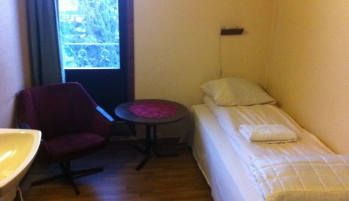 Single Room