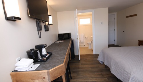 Room, 1 Queen Bed, Golf View, Ground Floor