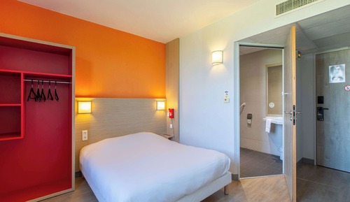 Standard Room, 1 Double Bed