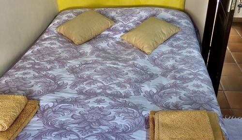 Economy Quadruple Room, Shared Bathroom