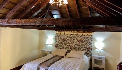 Romantic Studio Suite