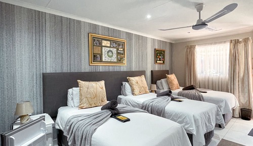 Luxury Room