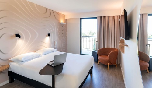 Standard Room, 1 Double Bed, Balcony