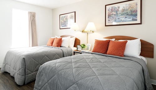 Traditional Room, Non Smoking (2 Full Beds)
