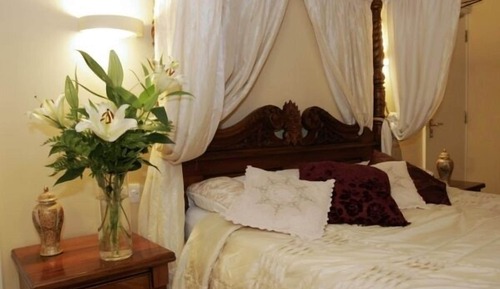 Double Room, Ensuite (Four Poster)