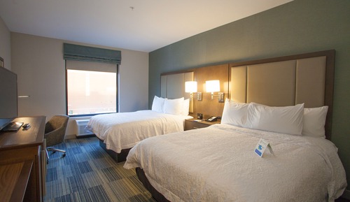 Room, Accessible, River View (Hearing)