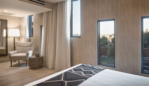 Classic Room, 1 King Bed
