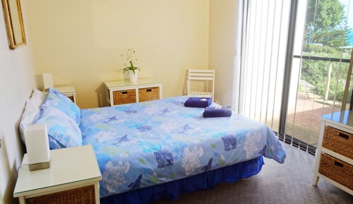 Premier Family Apartment, 2 Bedrooms (1 Queen, 1 Tri-bunk and 1 Sofa bed)