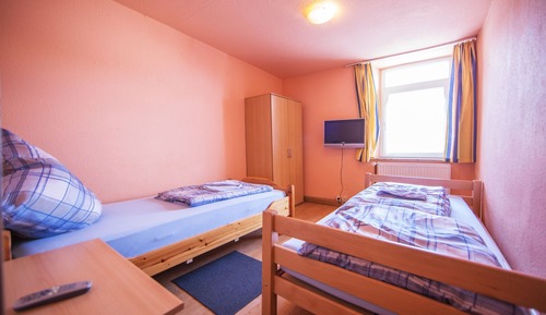 Standard Twin Room, Private Bathroom