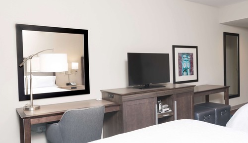 Room, 2 Queen Beds, Non Smoking (Drinks & Snacks)