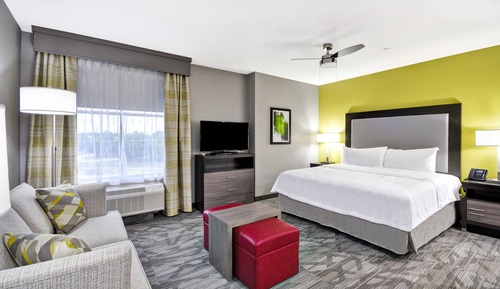 Studio, 1 King Bed, Accessible, Non Smoking (Hearing)