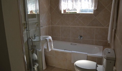 Deluxe Room, 1 Bedroom (DOUBLE(Full Bathroom))