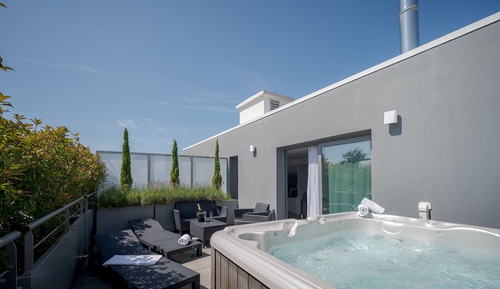 Suite, Terrace with Whirlpool Bath
