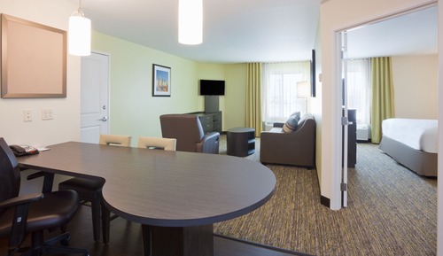 Suite, 1 King Bed, Accessible (Communications Accessible)