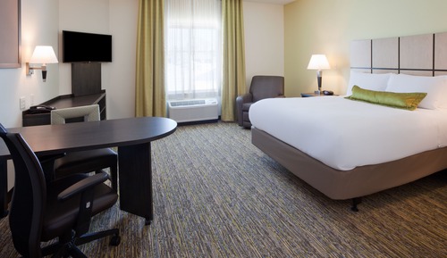 Studio Suite, 1 Queen Bed, Accessible (Communications Accessible)