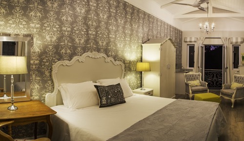 Comfort Room, 1 Bedroom (Mackaya Bella Suite)