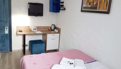 Luxury Double Room, 1 Bedroom, Kitchenette, Beachside