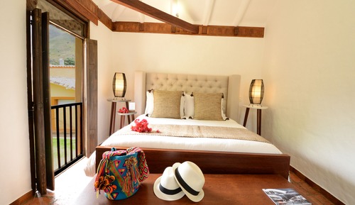 Deluxe Suite (Azul)