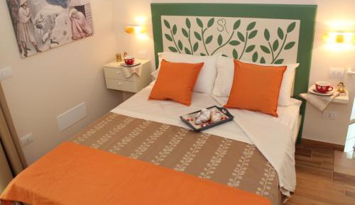 Deluxe Queen Room with Two Queen Beds