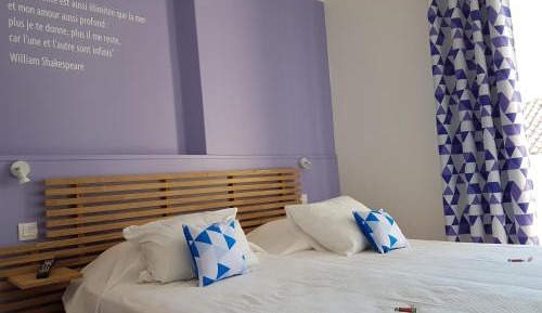 Twin Room with Balcony