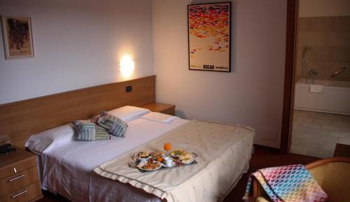 Double Room with Single Use 