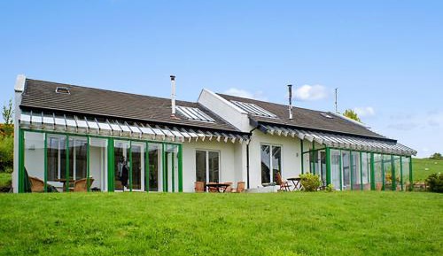 One-Bedroom Holiday Home