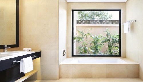Westin King Bed Suite, 1 Bedroom Suite, 1 King, Sofa beds: 2