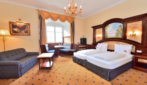 Double Room for Single Use