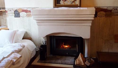Double Room with Fireplace 2
