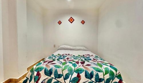 Standard Double Room with Shared Bathroom