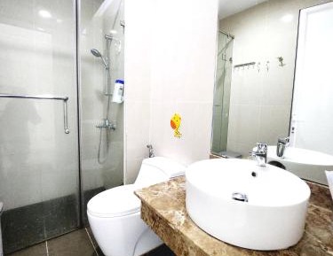 Apartment with City View