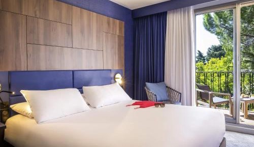 Privilege Double Room with Patio and Garden View