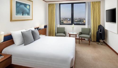Standard Twin Room - City Side/Non-Smoking