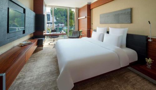 Advantage Room with Garden View