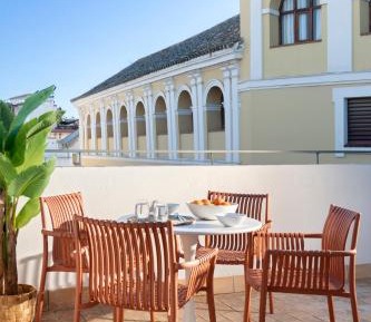 One-Bedroom Apartment with Terrace