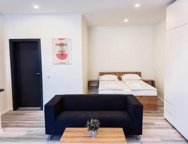 Studio Apartment with One Double Bed